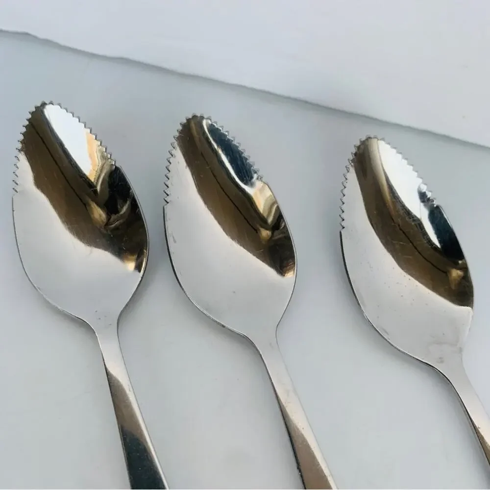Vintage Grapefruit Spoons Serrated Edges